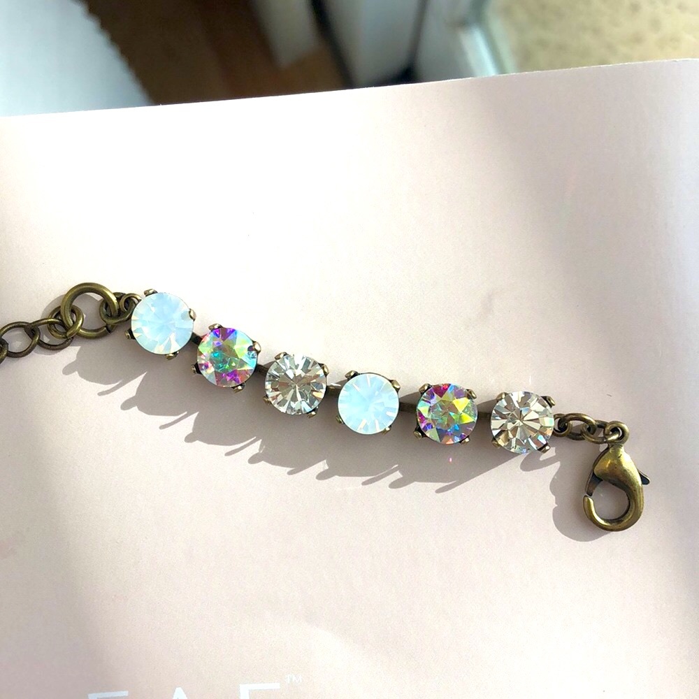White Opal + Aurora Borealis Crystal Bracelet - Picture 11 of 16